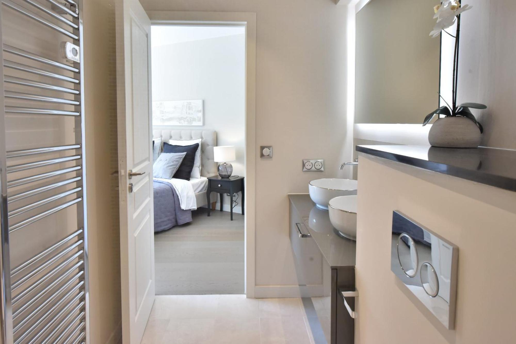 Cannes - 2-Br Flat 15-Min Walk To The Beaches Luaran gambar