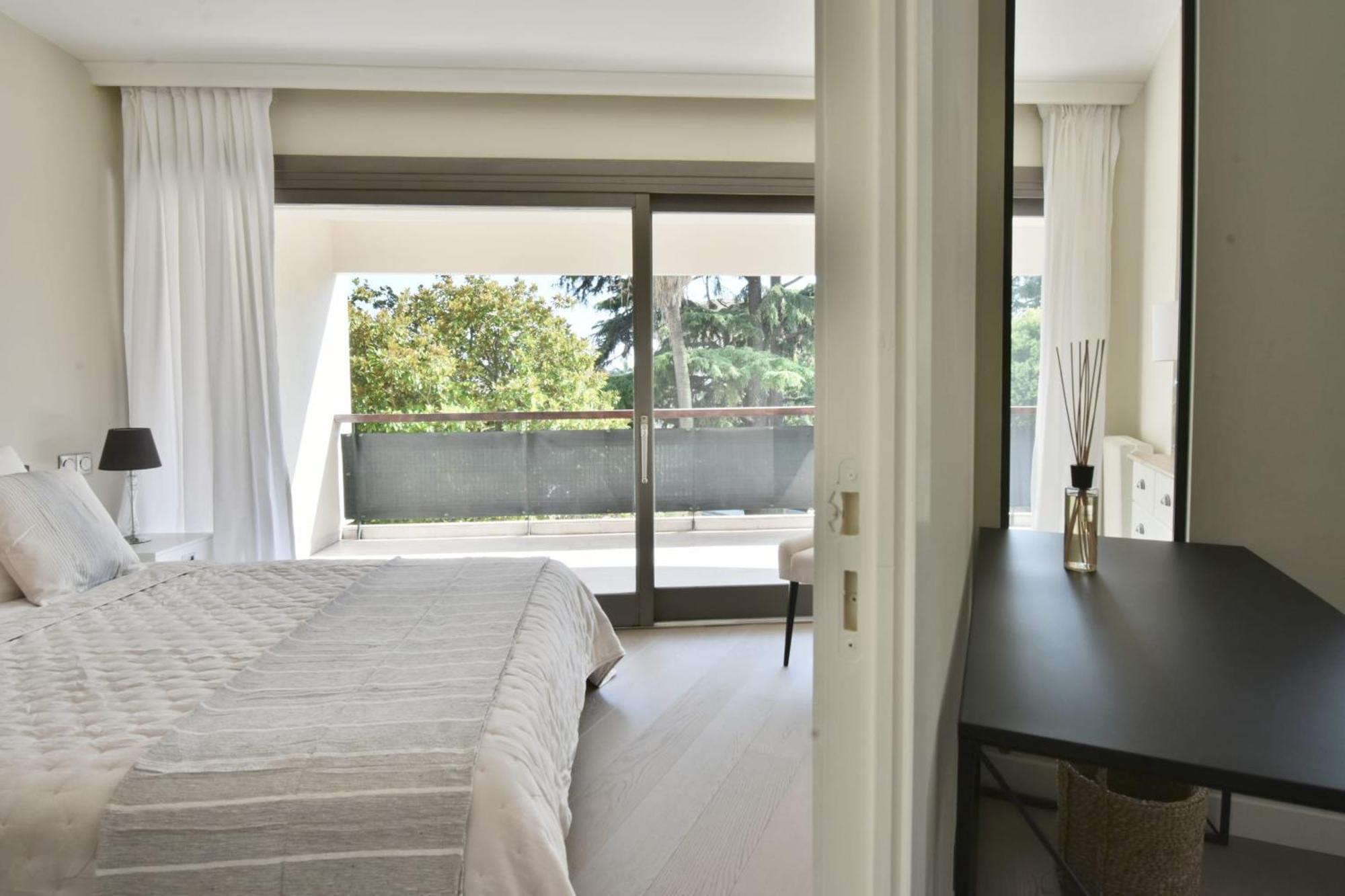 Cannes - 2-Br Flat 15-Min Walk To The Beaches Luaran gambar